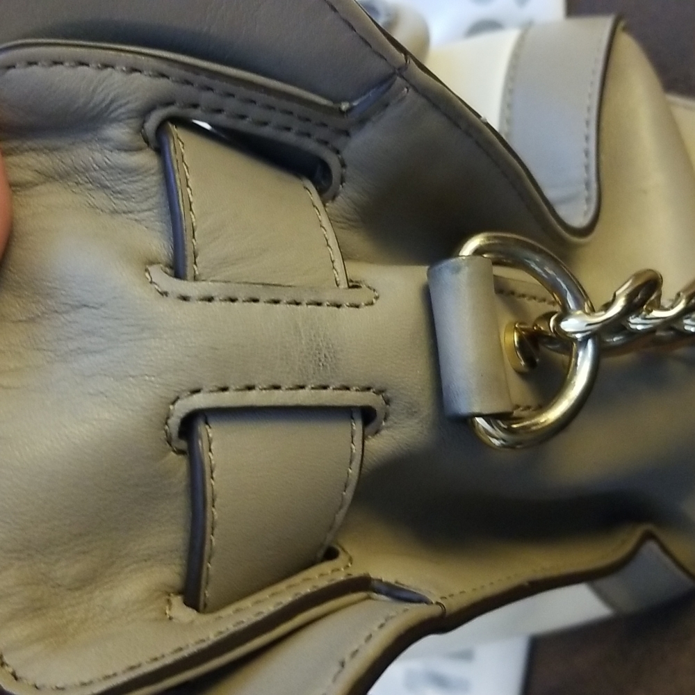 MK leather bag - Picture 15 of 17